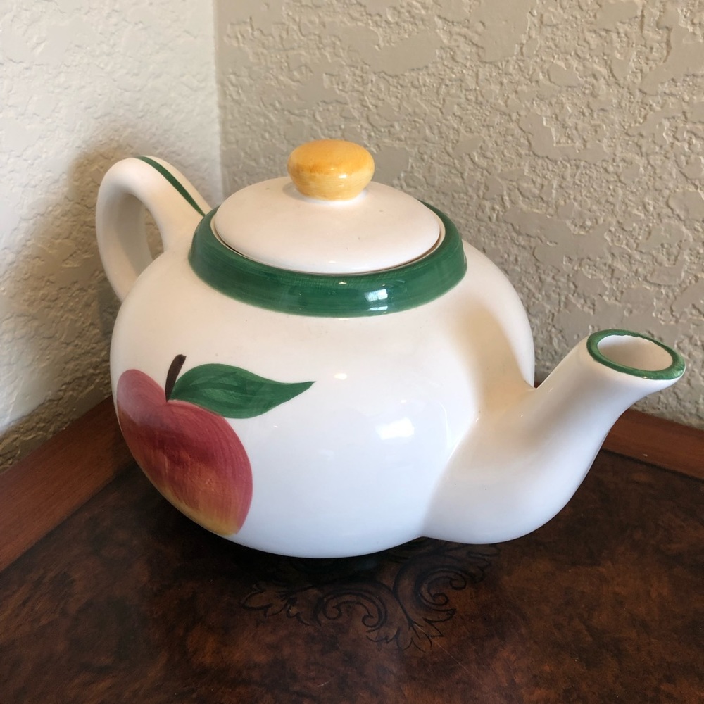 Ceramic Tea Pot - Picture 4 of 5